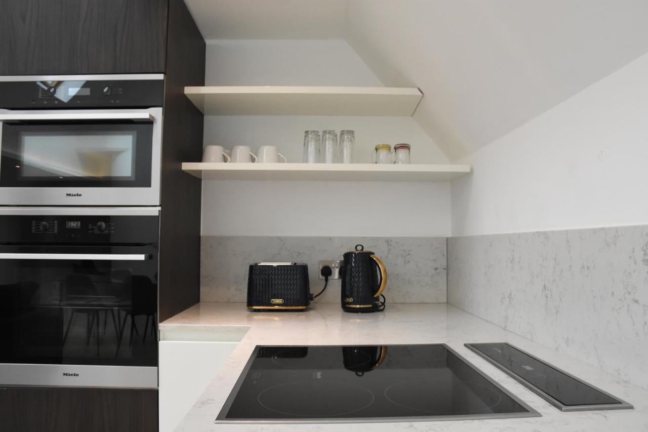Northside Apartments Ealing London Ngoại thất bức ảnh