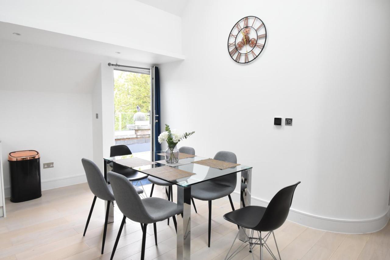 Northside Apartments Ealing London Ngoại thất bức ảnh