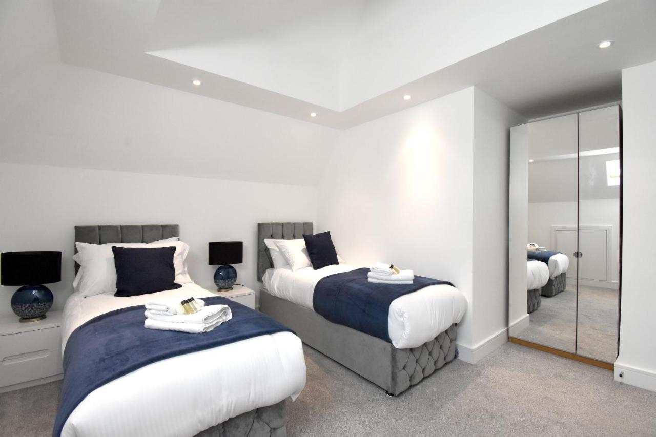 Northside Apartments Ealing London Ngoại thất bức ảnh